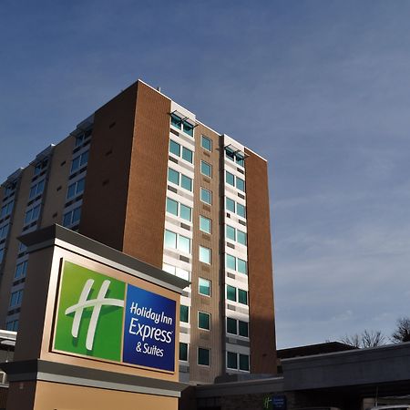 Holiday Inn Express Pittsburgh West - Greentree, An Ihg Hotel Crafton Exterior photo