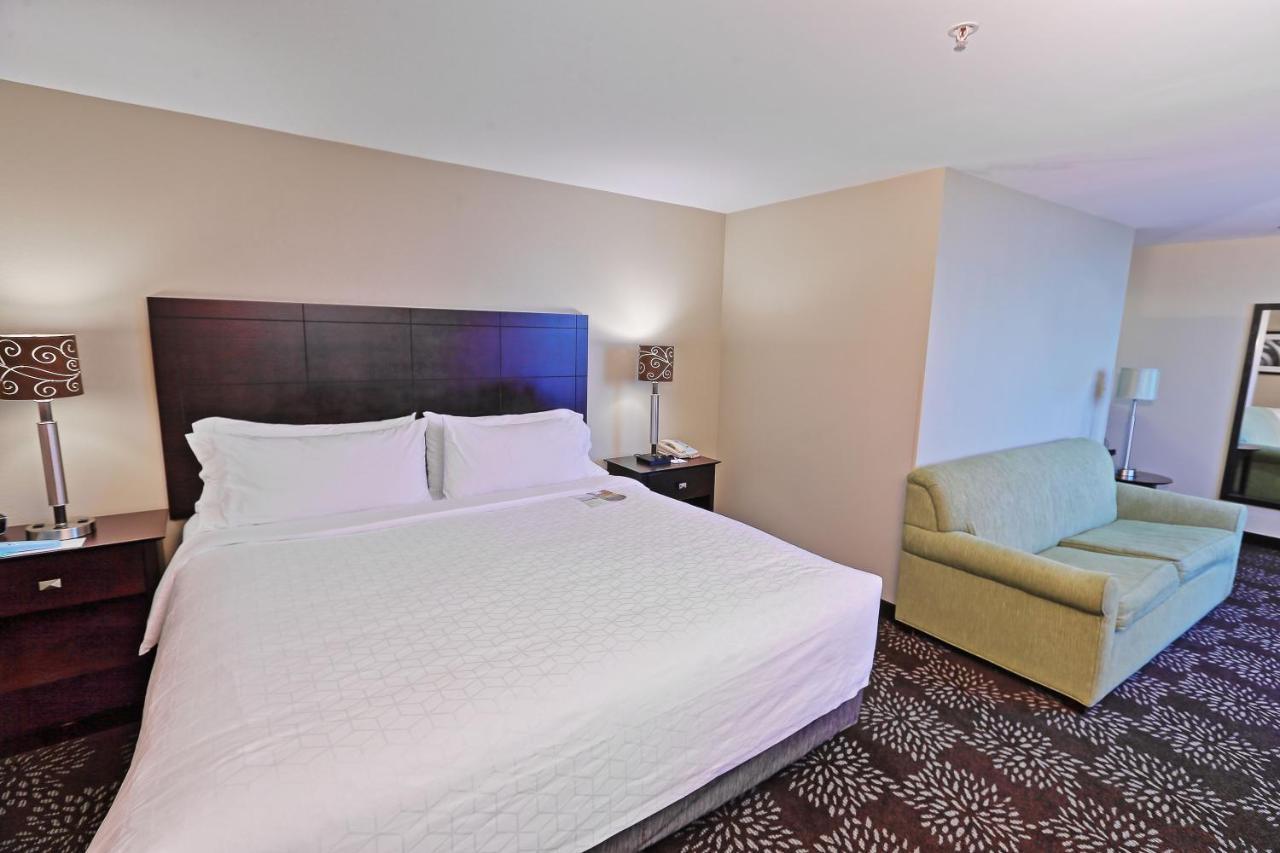 Holiday Inn Express Pittsburgh West - Greentree, An Ihg Hotel Crafton Exterior photo