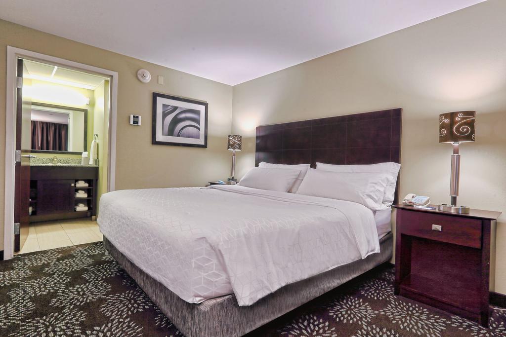Holiday Inn Express Pittsburgh West - Greentree, An Ihg Hotel Crafton Exterior photo