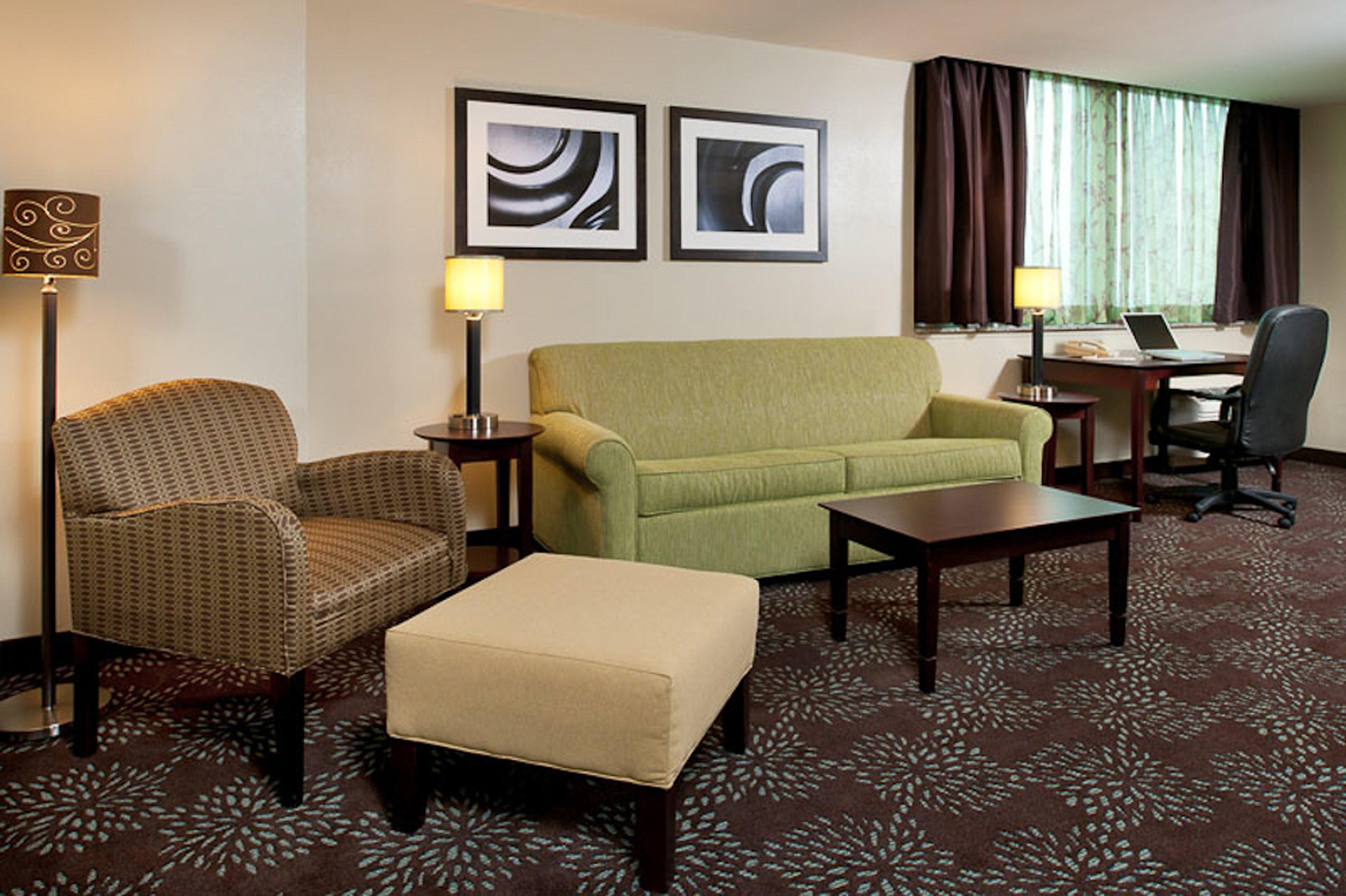 Holiday Inn Express Pittsburgh West - Greentree, An Ihg Hotel Crafton Exterior photo