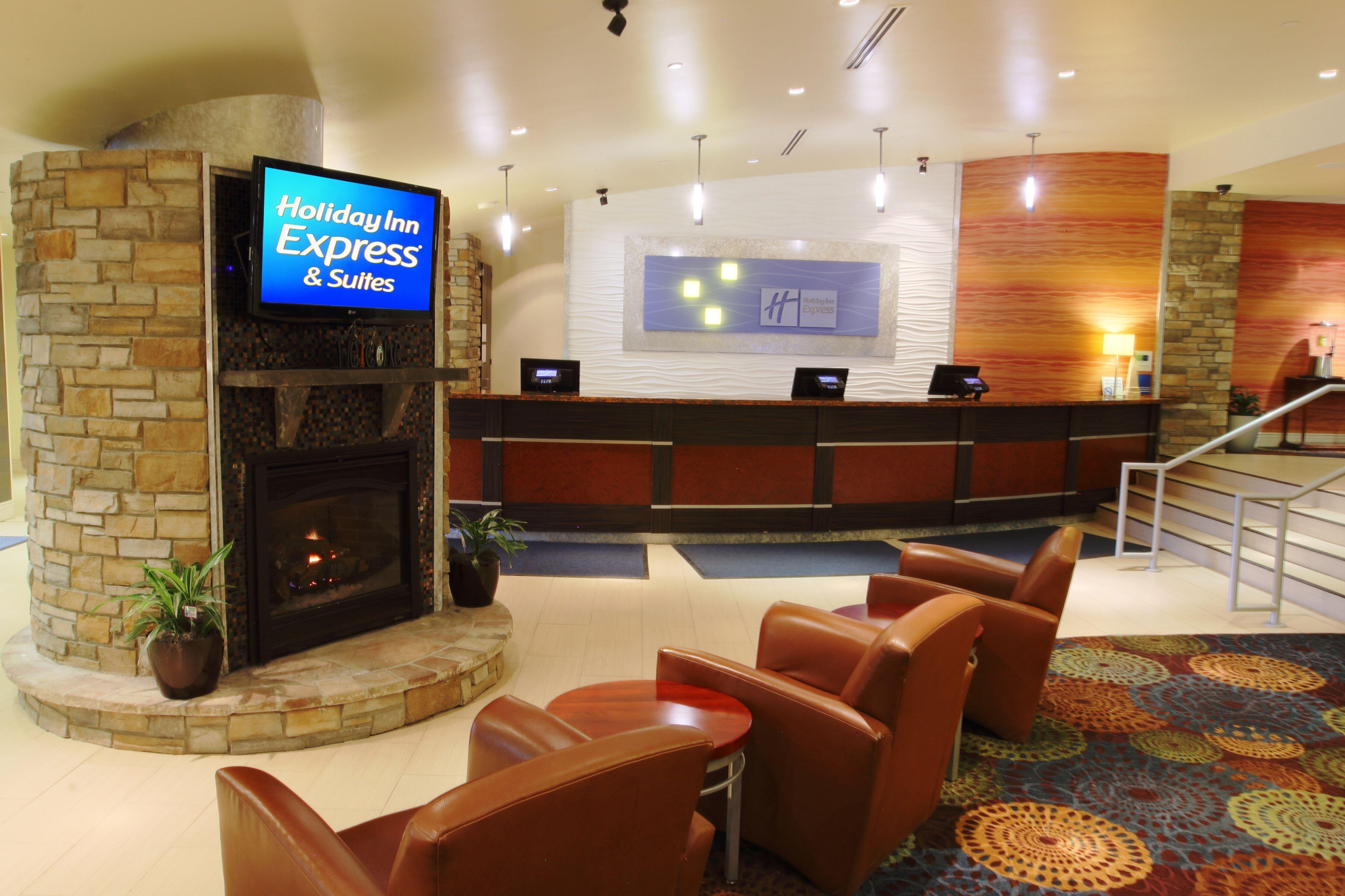 Holiday Inn Express Pittsburgh West - Greentree, An Ihg Hotel Crafton Exterior photo